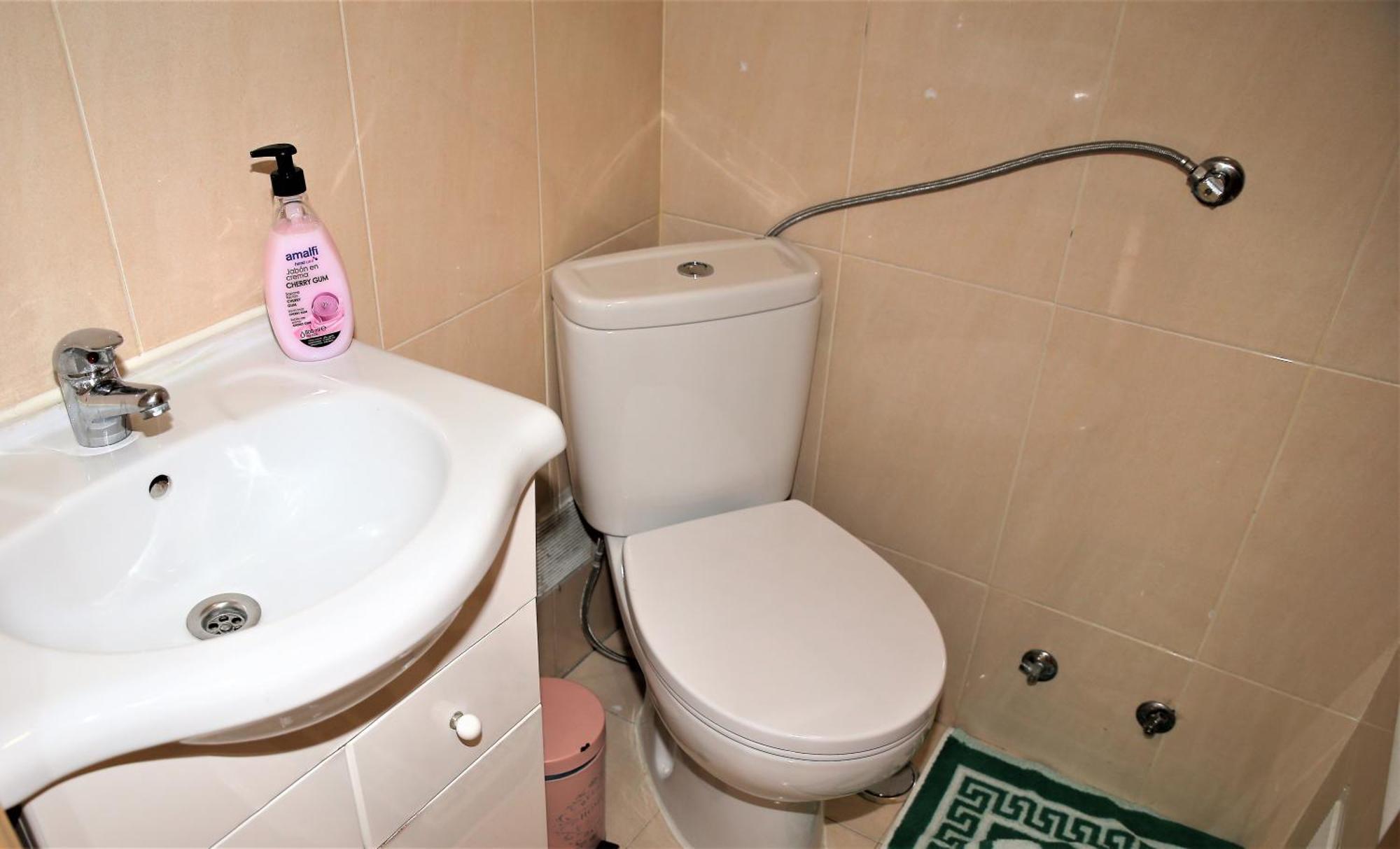 2 Areeiro Com Ar Acondicionado Homestay