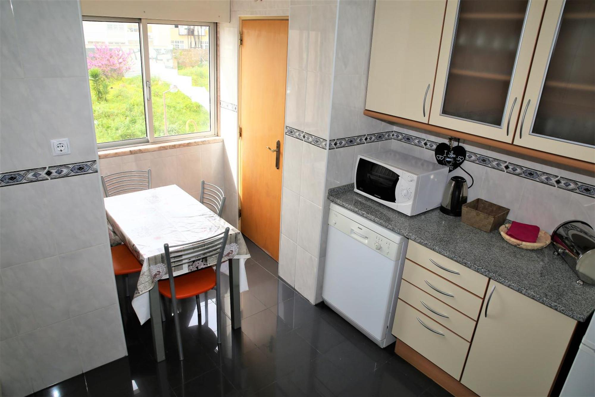Homestay 2 Areeiro Com Ar Acondicionado